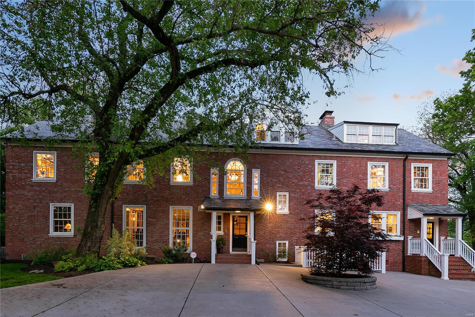 Mcdonald Tr Pt 2 Lts 31 & 32 & Sarpy - Residential