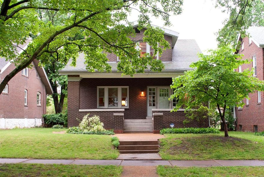 Welcome to 750 Bellerive Boulevard, one of the few Boulevard streets in St. Louis, and designated as a Historic Area. This wonderful large bungalow has it all. When you first walk in and see the large foyer and sweeping wood staircase to the detail woodwork throughout the home, including rare maple floors. Built-in cabinets and crown molding throughout. Oversized Dining room, great for family gatherings. Updated kitchen and a amazing half bathroom complete the first floor. The second floor consists of 3 bedrooms with large walk in closets and a spacious bathroom with large walk in storage. Newer Anderson windows in living room and master bedroom. Large level yard and two-car garage. Make this charming abode all your own!