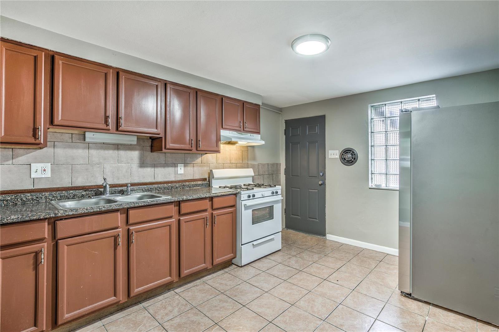 Blackberry Terrace 2nd Add - Residential Income