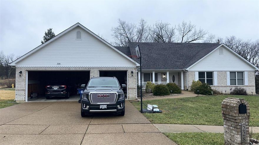 *THIS HOME IS ONLY BEING SHOWN DURING THE OPEN HOUSE ON JANUARY 24TH FROM 2:00PM-3:00PM* Welcome home to this enormous 3 bedroom, 2.5 bath, ranch style home in the highly desired Golf Club of Wentzville. Over 2,400 square feet of main level living area. Living room with gas fireplace and vaulted ceiling. Large eat-in kitchen with center island and plenty of cabinets for storage. Formal dining room is perfect for entertaining. Master bedroom with en suite bathroom, double vanity and exterior door that leads to a private patio. Two additional bedrooms that are generously sized and an additional full bath. Main floor laundry room and 1/2 bath off of the kitchen. The unfinished basement with egress window offers endless opportunities. Three car garage, back patio and vinyl fencing. The home is situated on a large corner lot that's nearly 1/2 an acre. Fantastic home that's priced to sell!