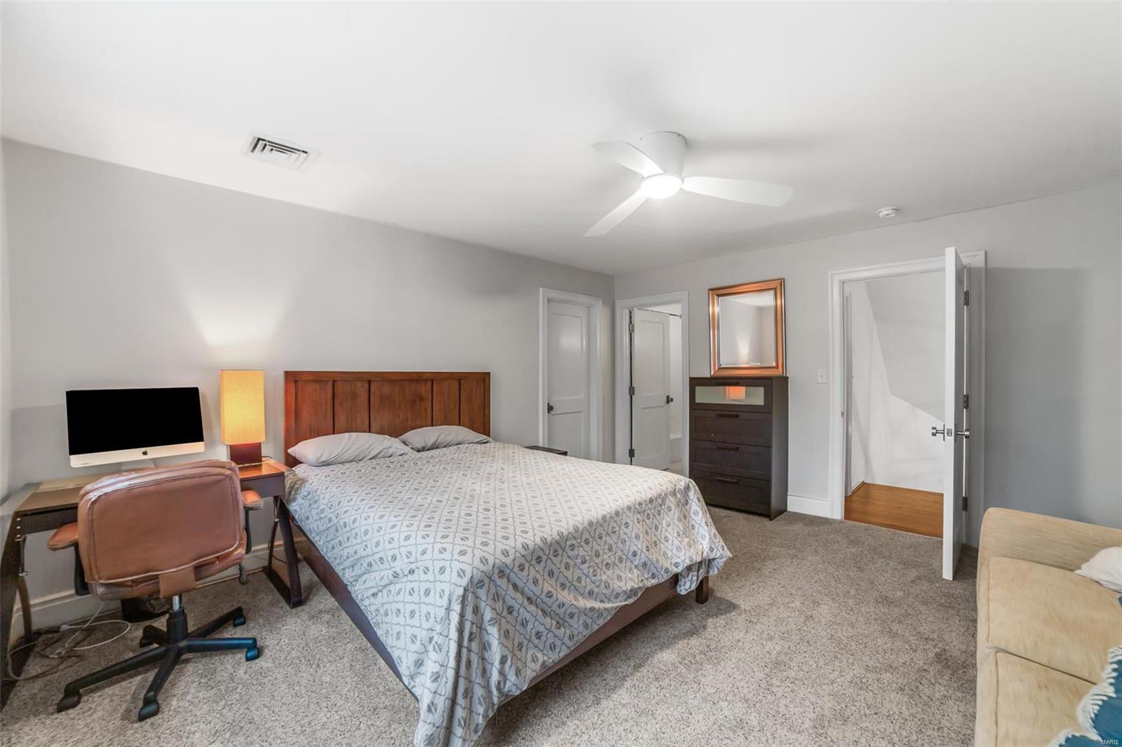 Upper Log Cabin - Residential