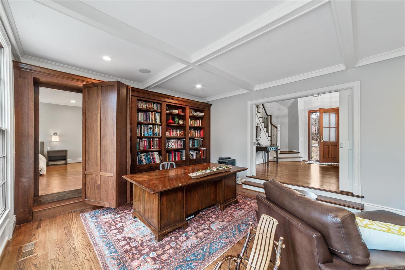 Upper Log Cabin - Residential