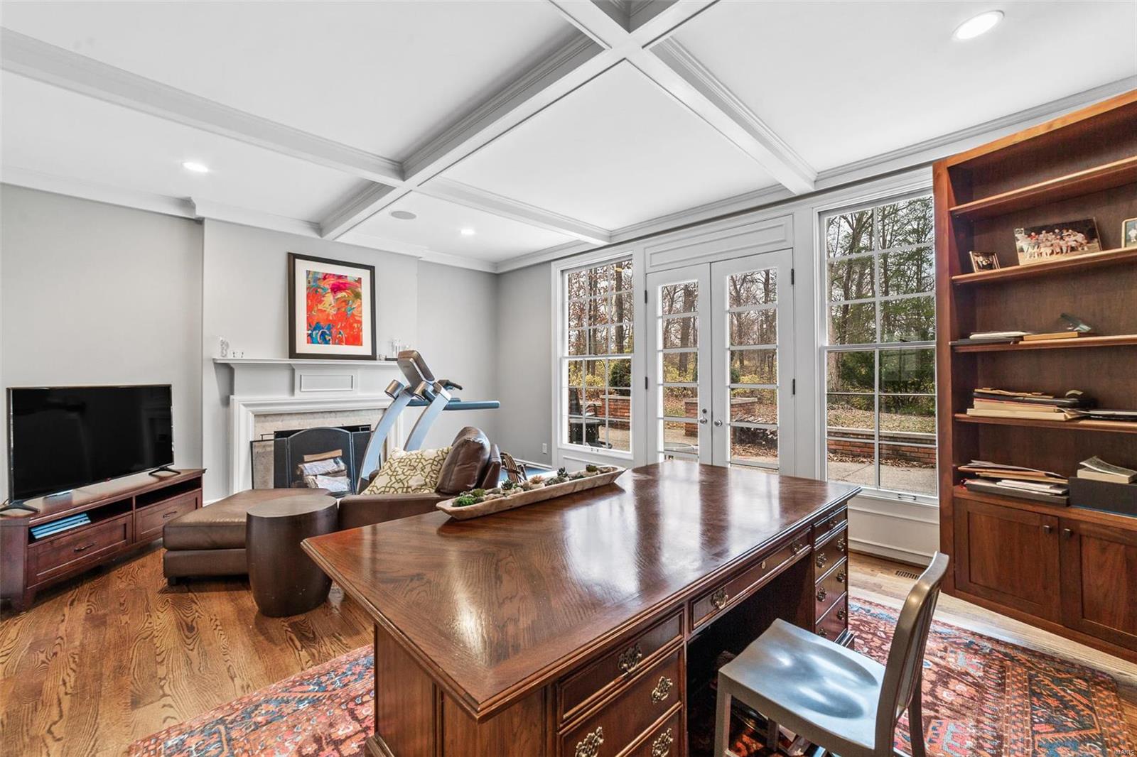 Upper Log Cabin - Residential