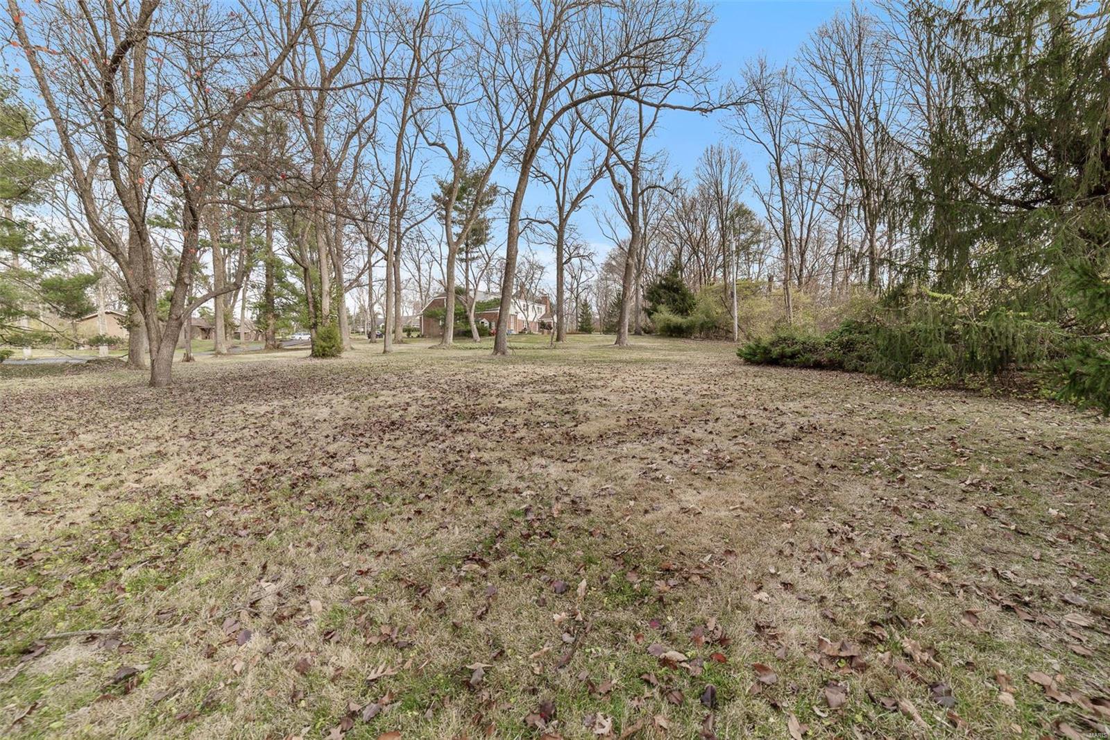 Upper Log Cabin - Residential
