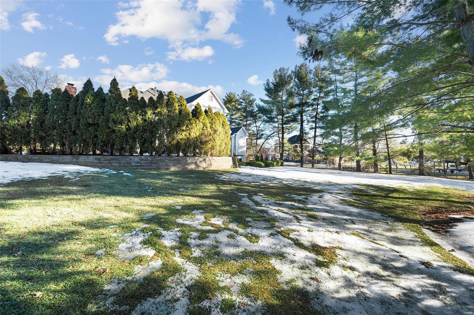 Williamsburg Estates - Residential