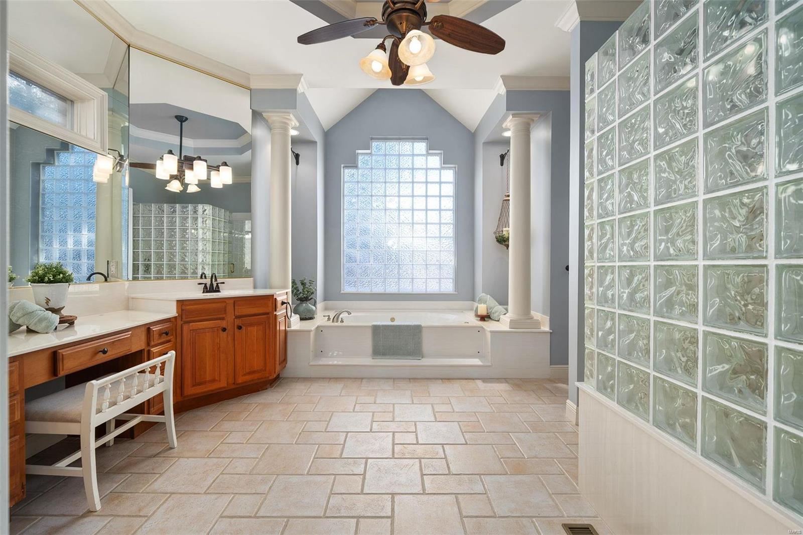 Williamsburg Estates - Residential