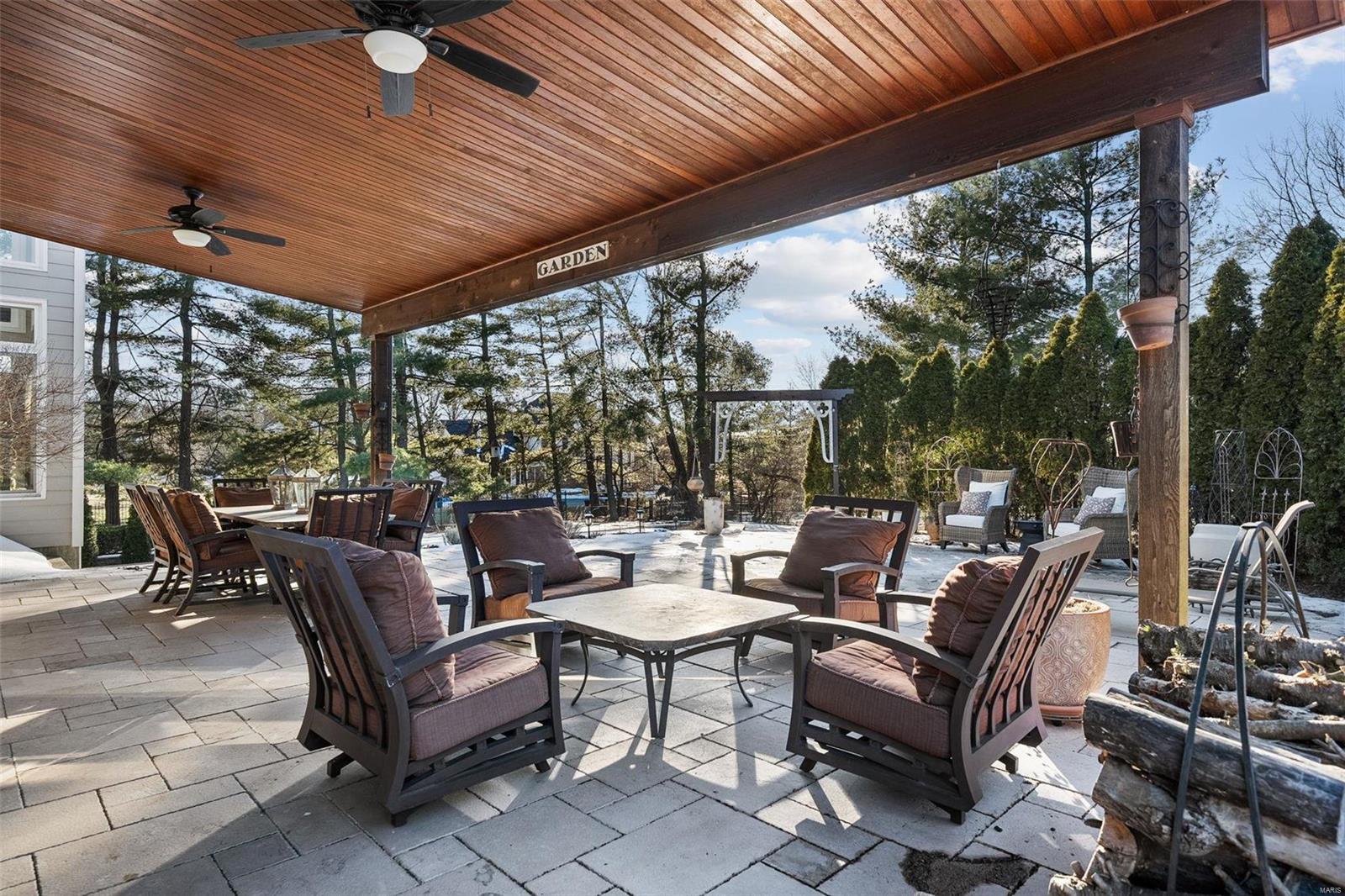 Williamsburg Estates - Residential