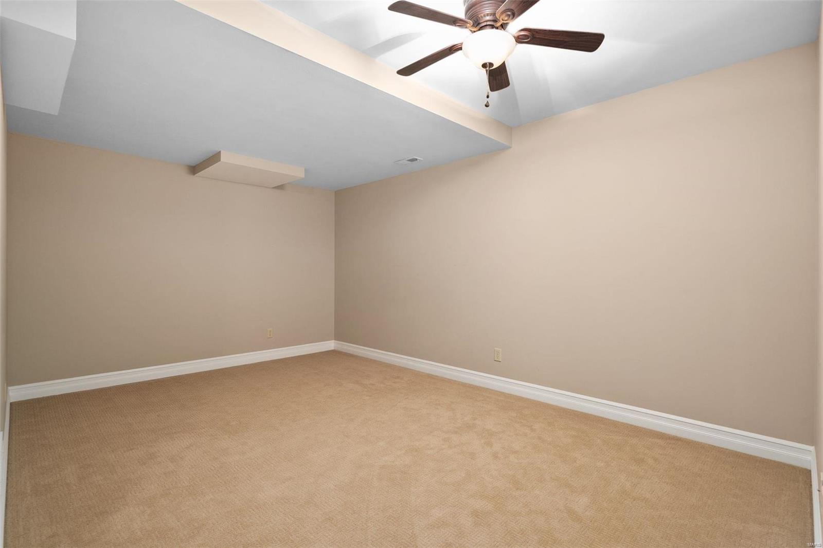 Williamsburg Estates - Residential