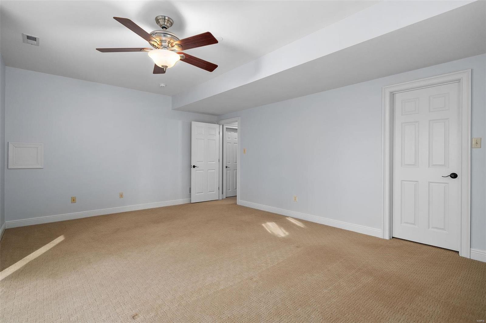 Williamsburg Estates - Residential