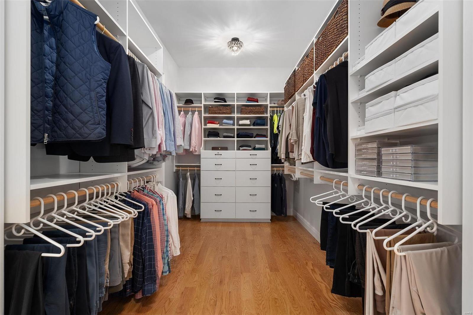 Williamsburg Estates - Residential