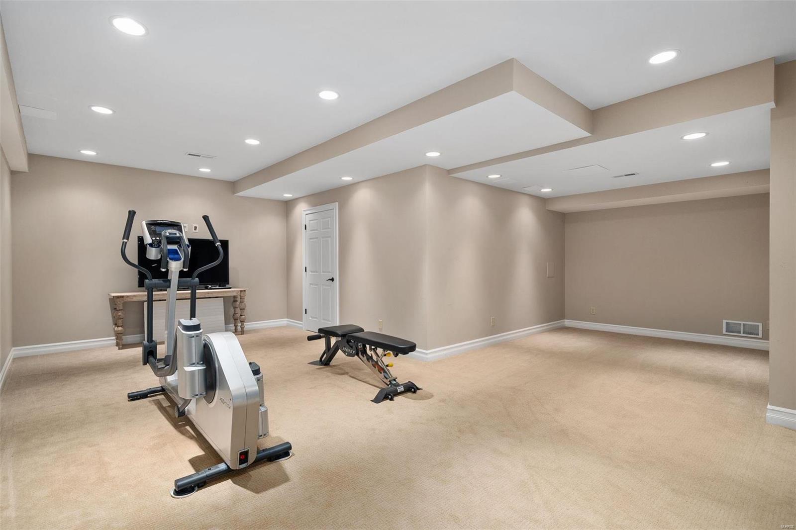 Williamsburg Estates - Residential