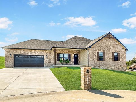 MLS: 25011850