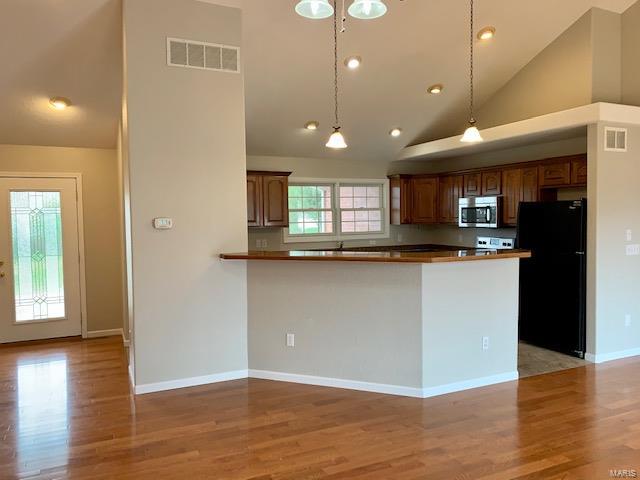 Huntleigh Estat - Residential