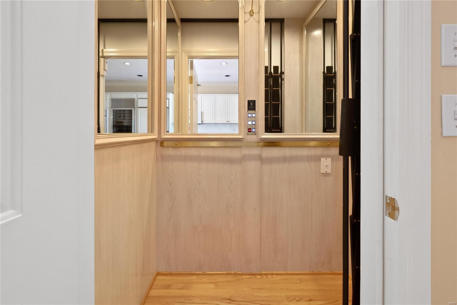 Hanover Townhomes - Residential