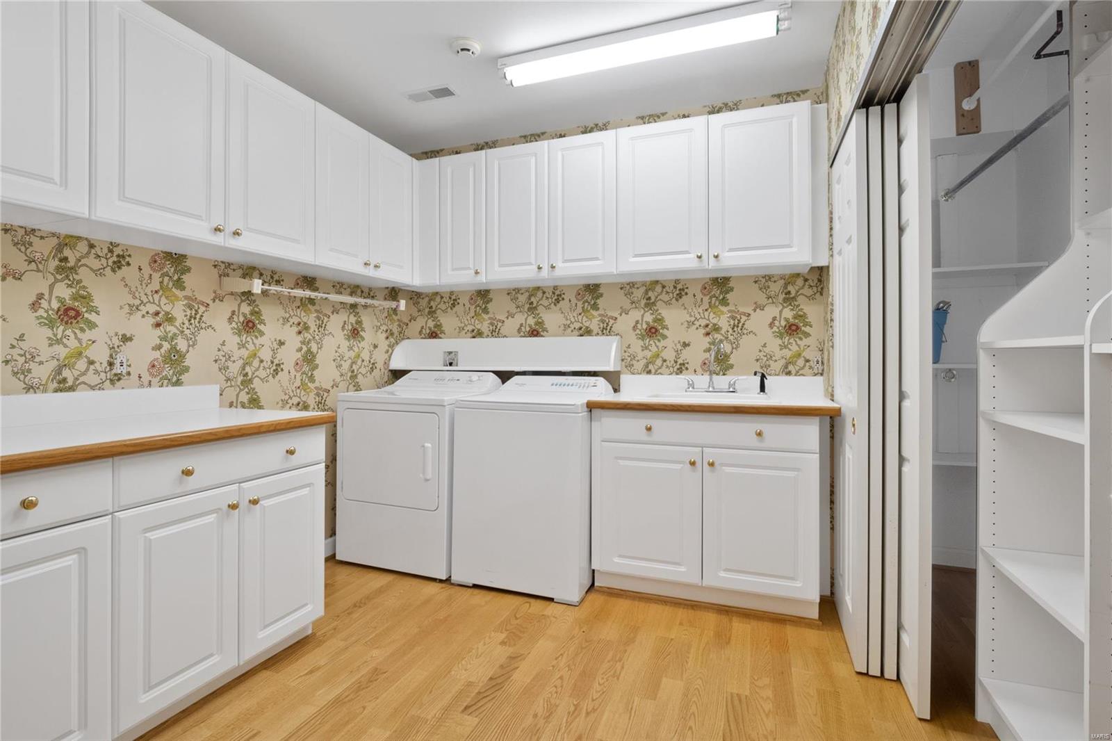 Hanover Townhomes - Residential