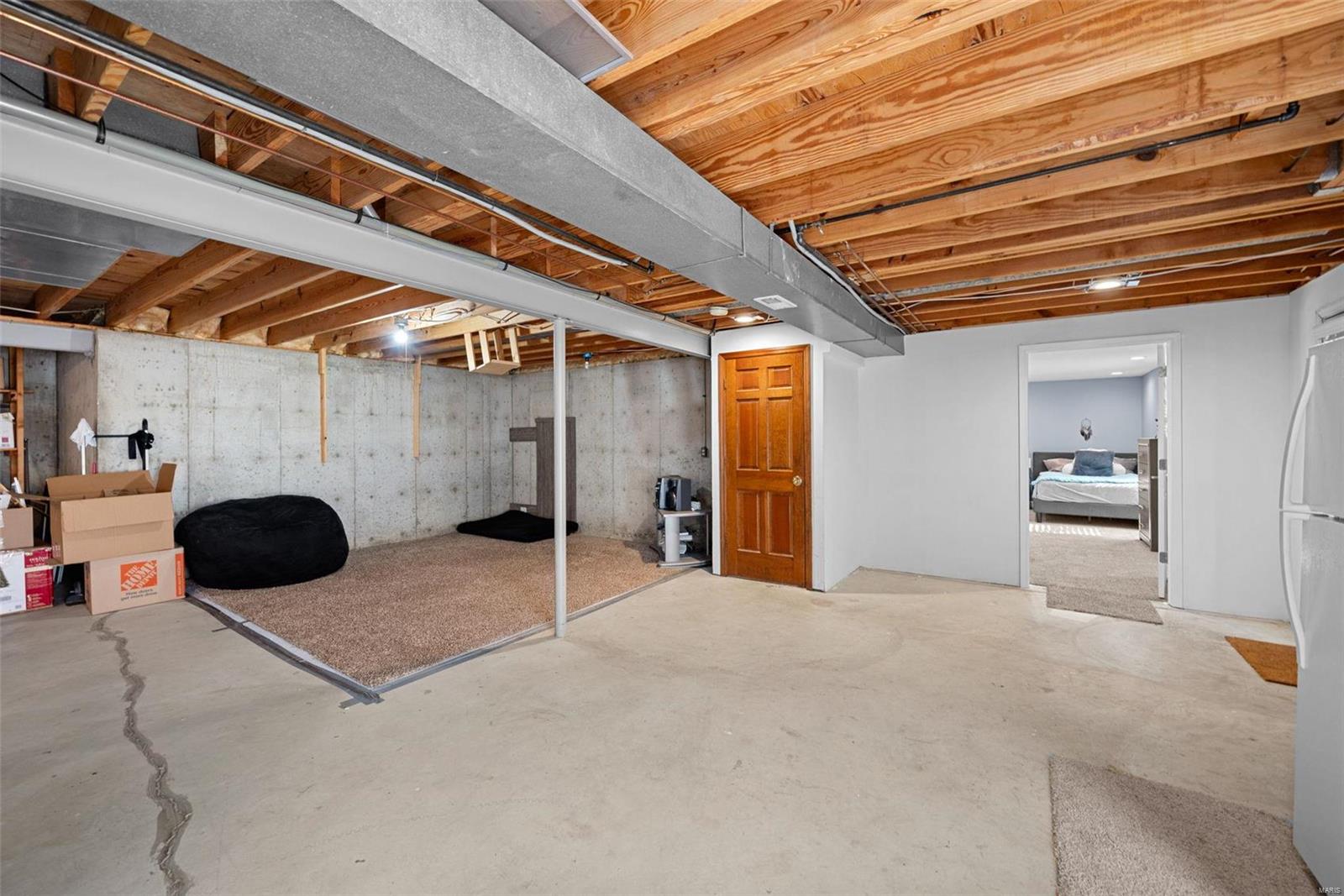 St Charles, Missouri 63304, United States, 4 Bedrooms Bedrooms, ,3 BathroomsBathrooms,Residential,Pending,87084