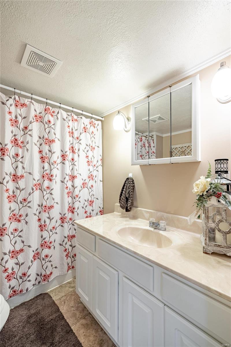 EAST FLAT RIVER - Residential