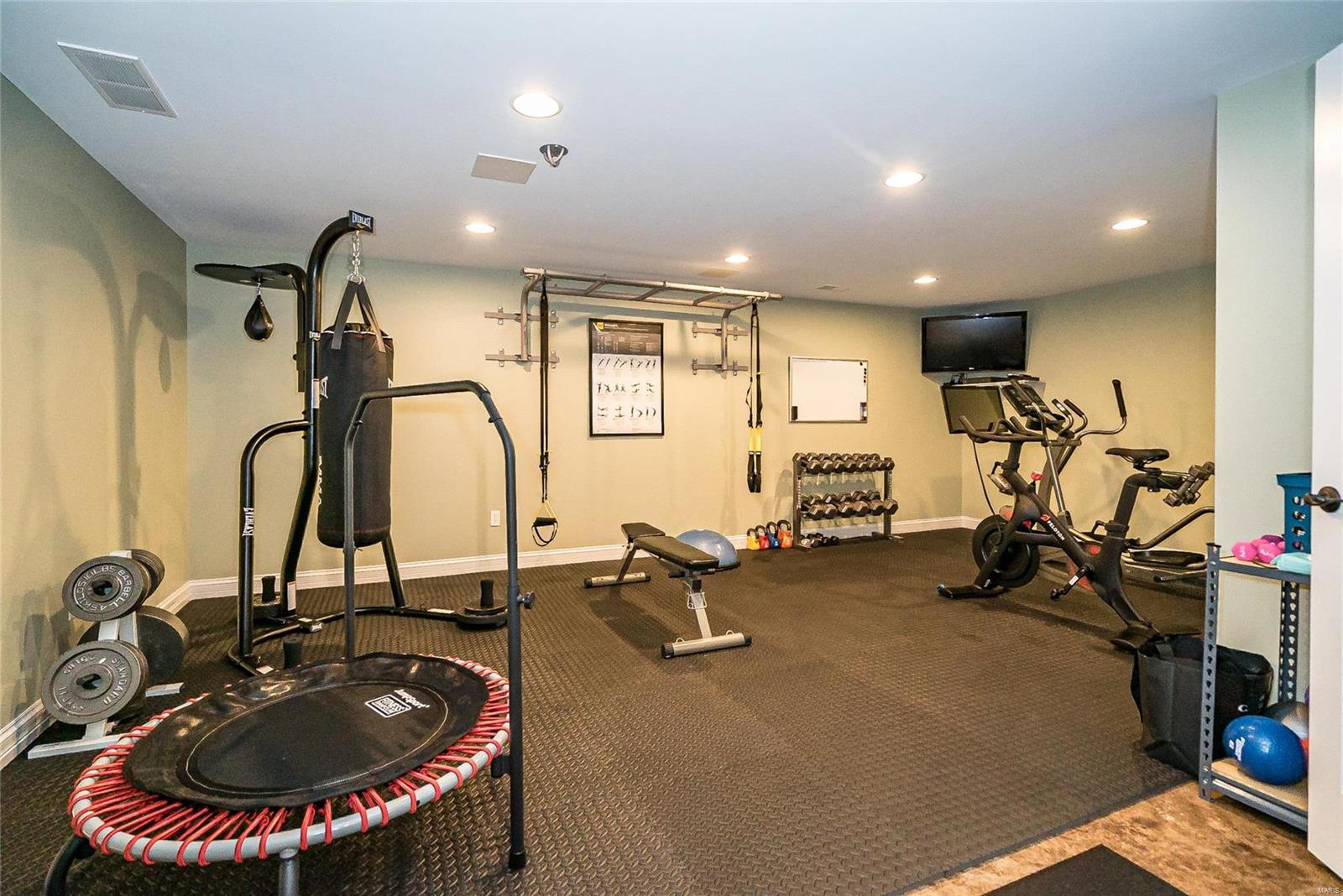 Estates At Town & Country Crossing - Residential