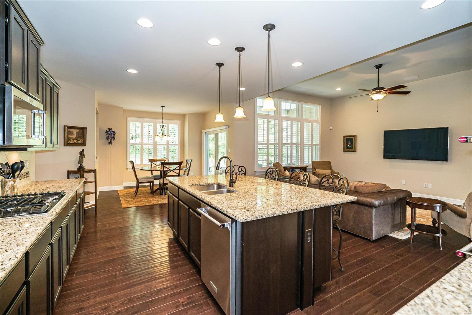 Estates At Town & Country Crossing - Residential