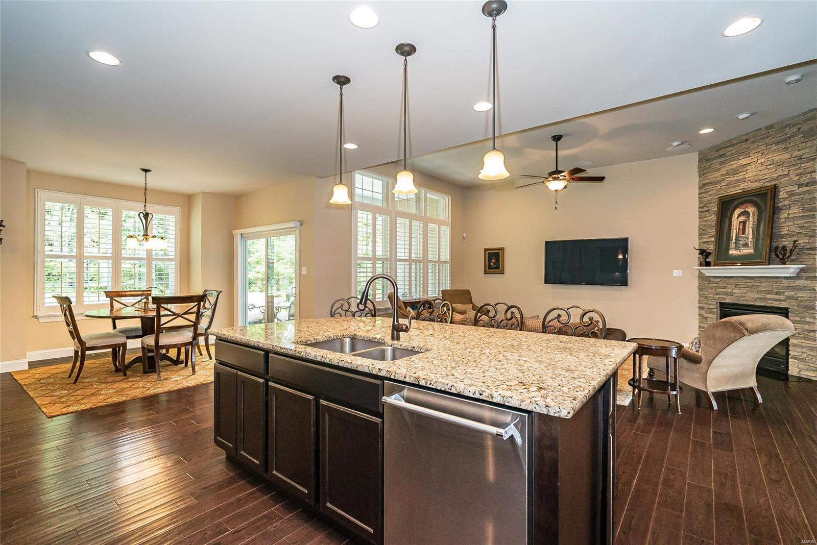 Estates At Town & Country Crossing - Residential