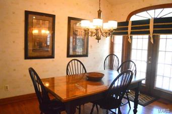 Manors Of Town & Country Bristol Manor - Residential