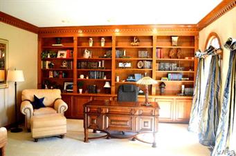 Manors Of Town & Country Bristol Manor - Residential