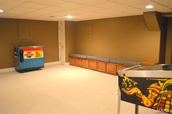 Manors Of Town & Country Bristol Manor - Residential