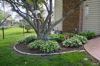 Manors Of Town & Country Bristol Manor - Residential