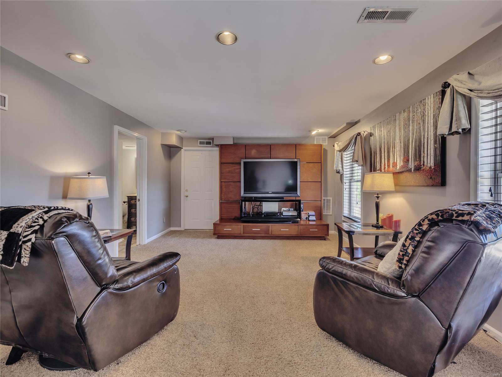 Westridge Oaks - Residential