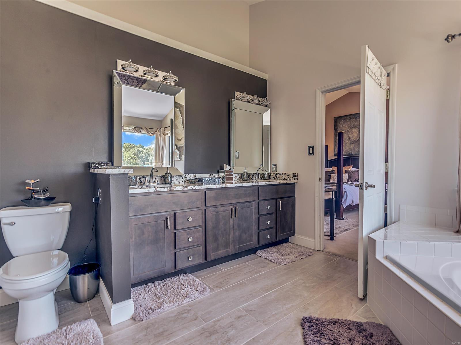 Westridge Oaks - Residential