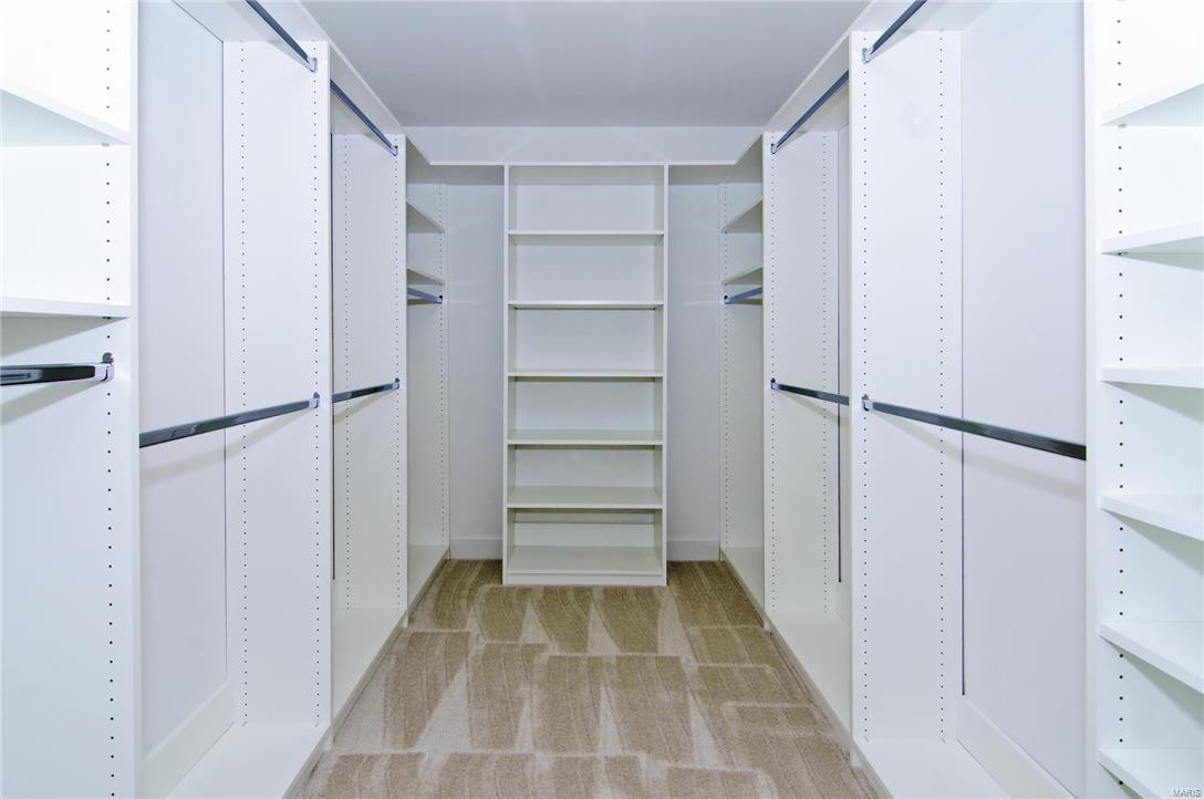 Davis Place - Residential