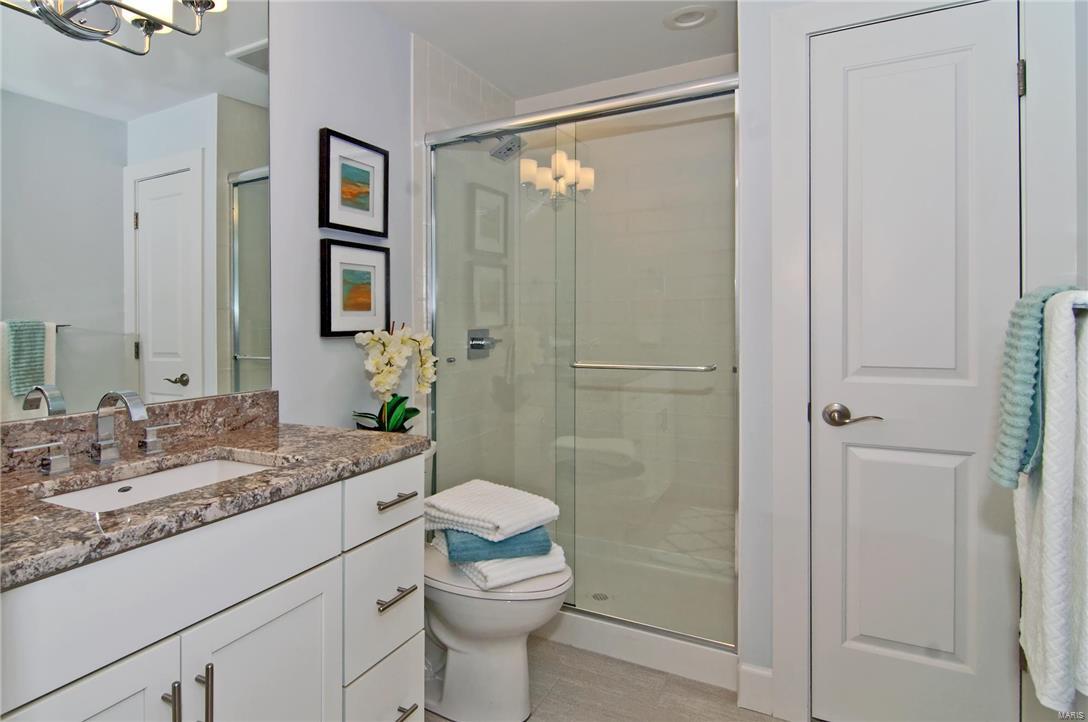 Davis Place - Residential