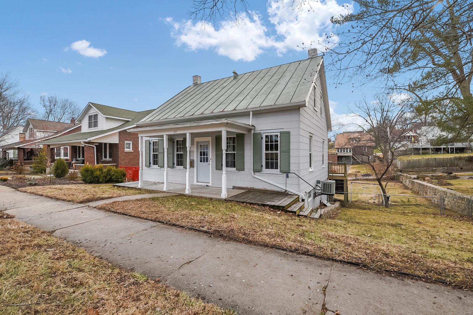 West 2nd Street - Residential