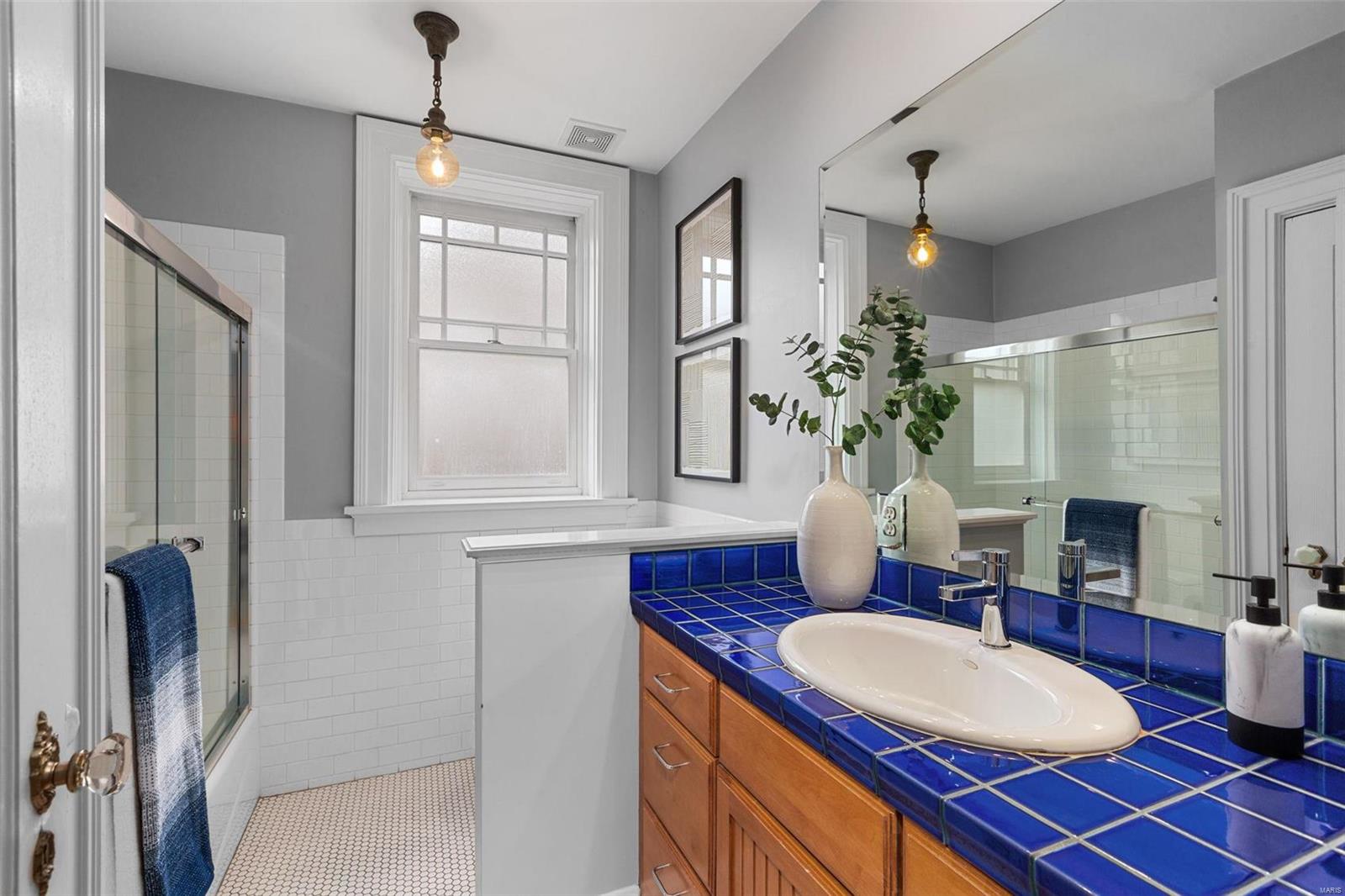 Country Club Court - Residential