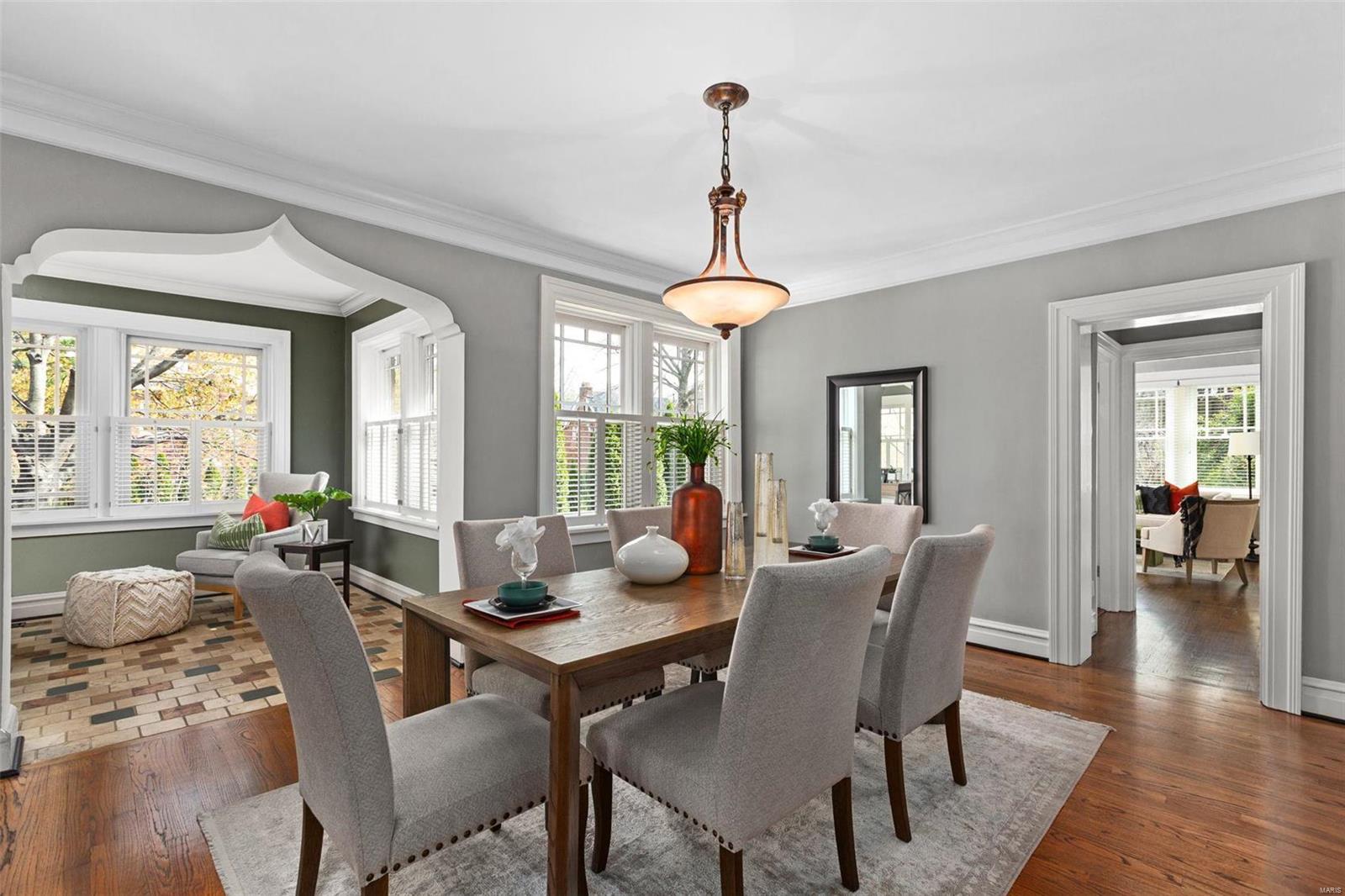 Country Club Court - Residential