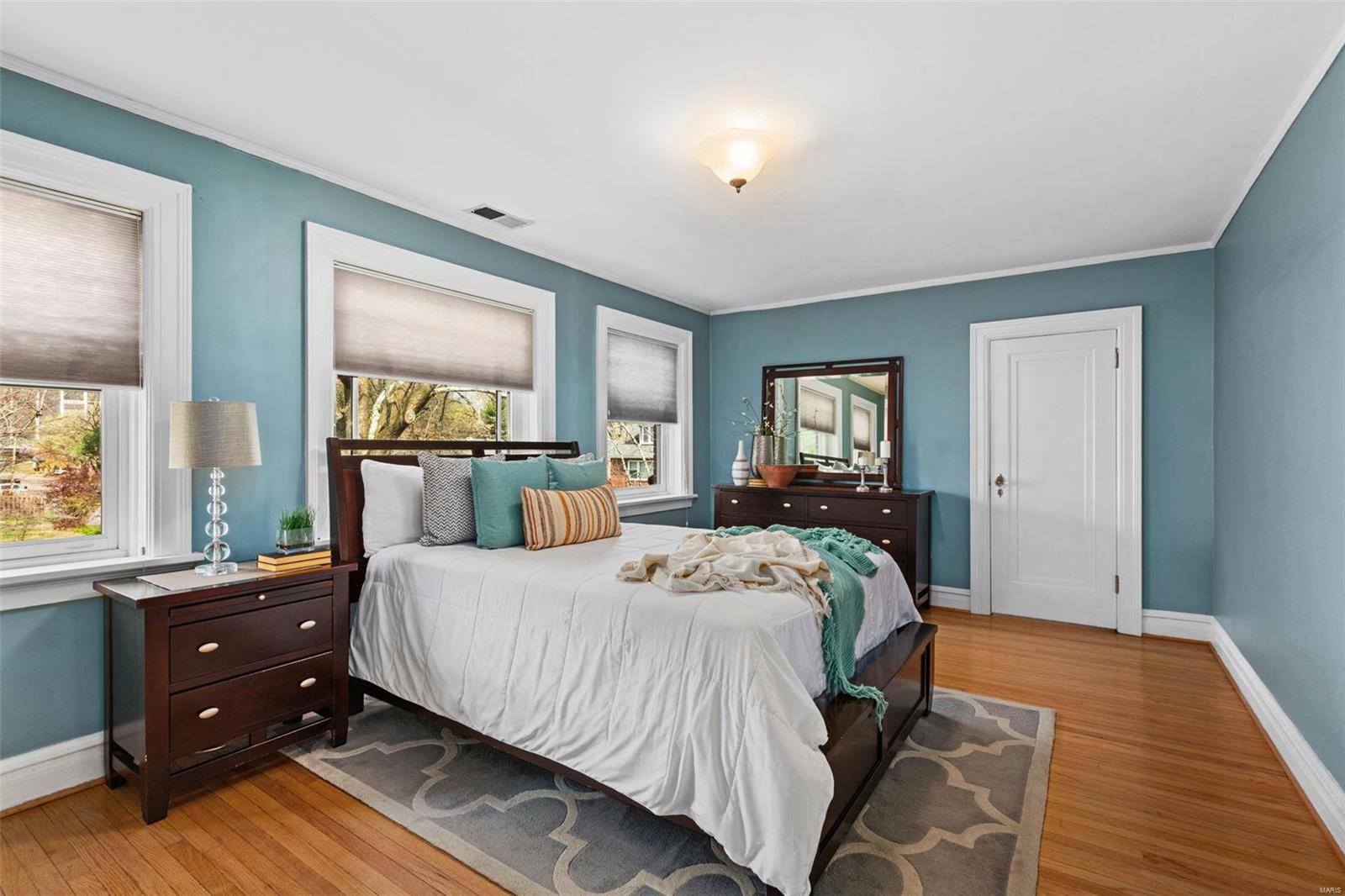 Country Club Court - Residential