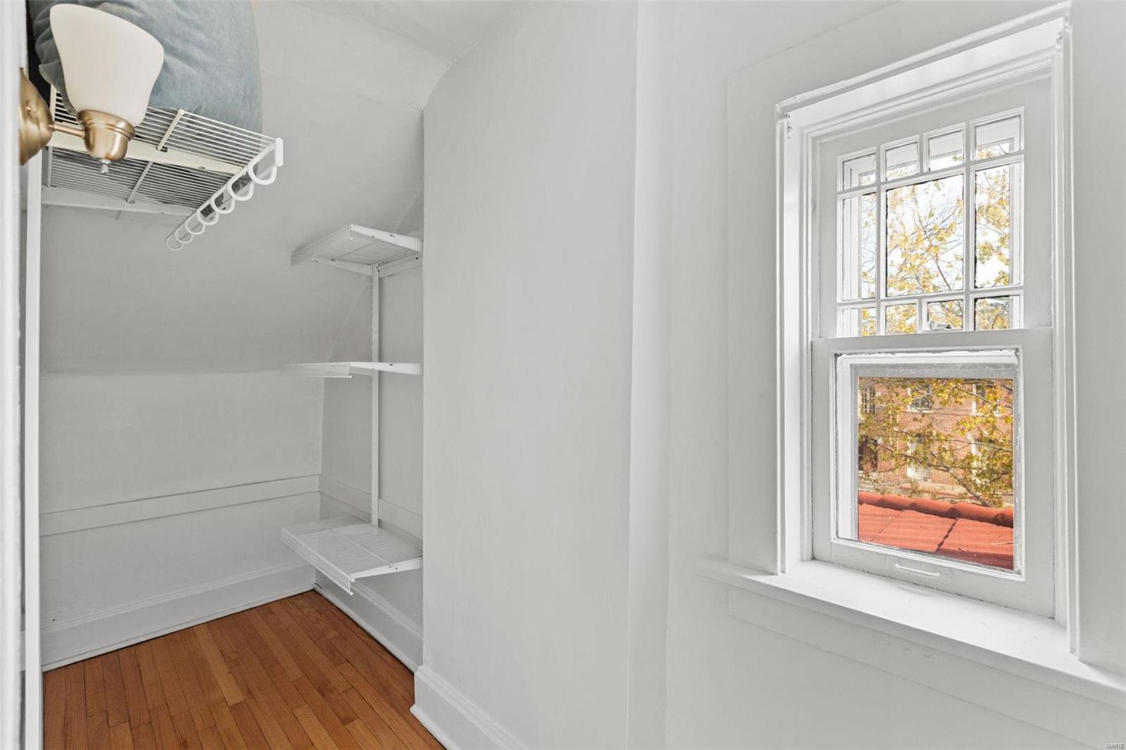 Country Club Court - Residential