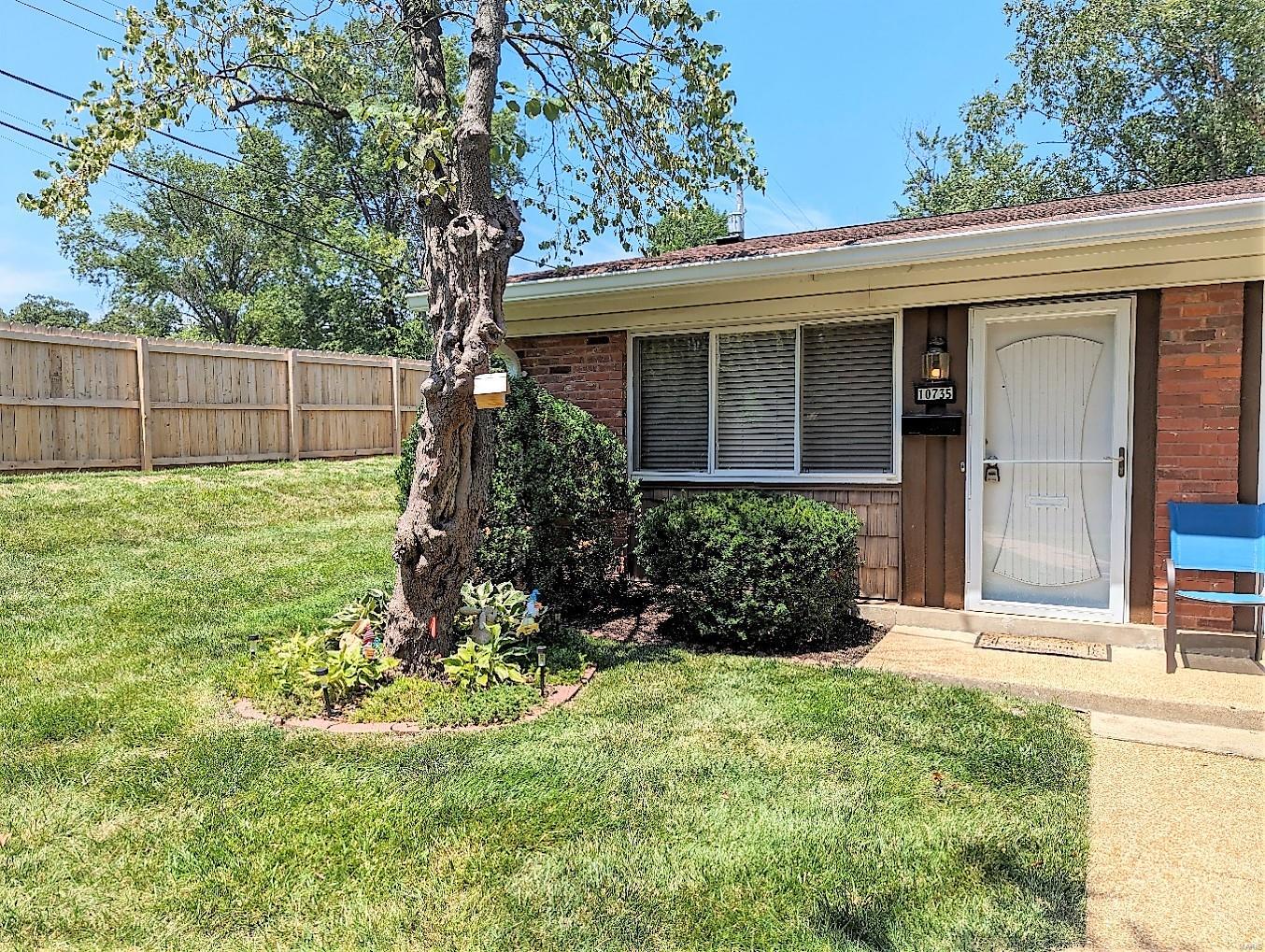 Carroll Wood Condo - Residential