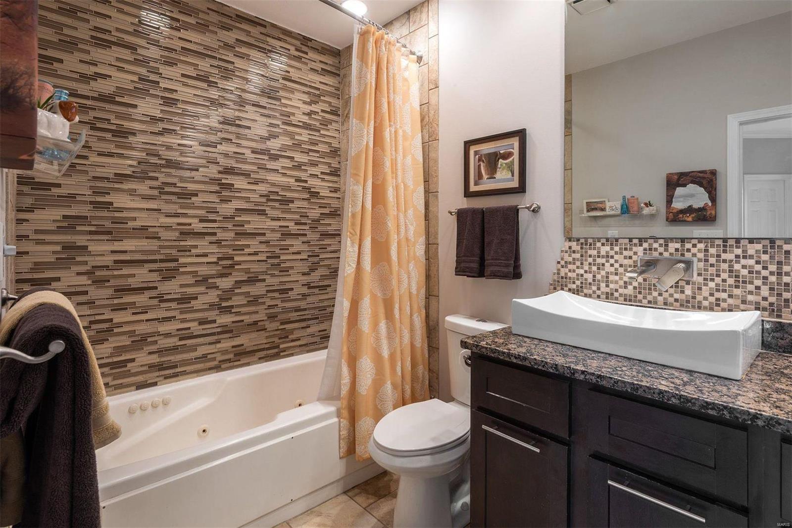 West Pine Terrace Condo Ph 02 - Residential