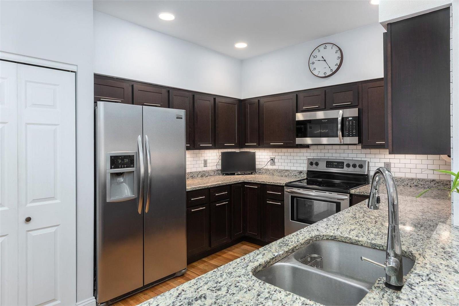 West Pine Terrace Condo Ph 02 - Residential