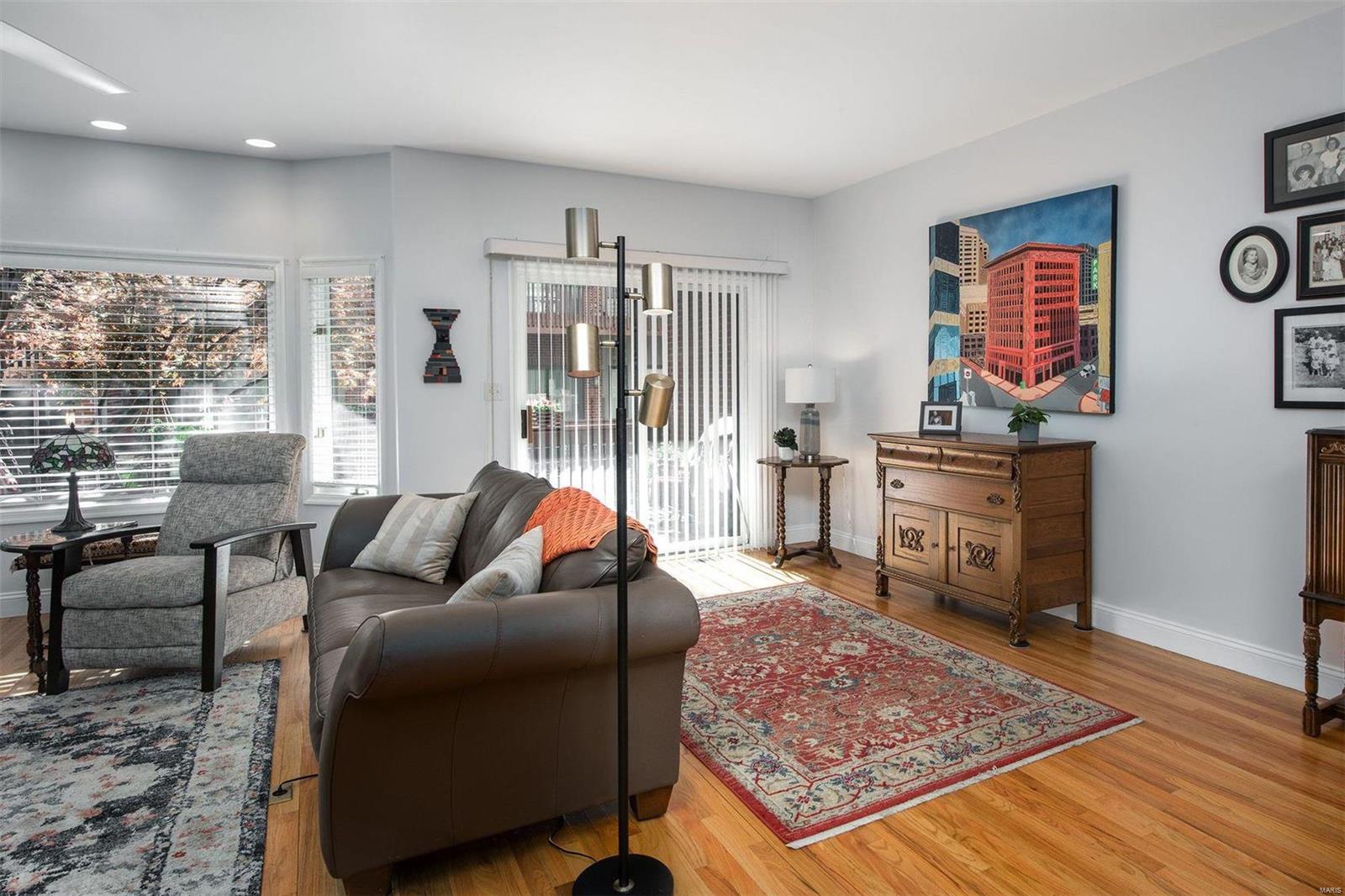 West Pine Terrace Condo Ph 02 - Residential