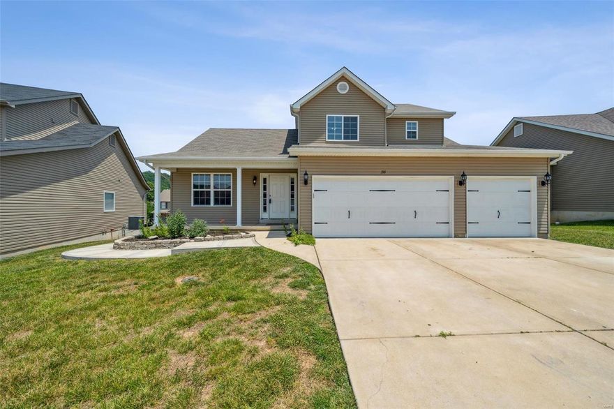 Stunning 4 bedroom, 3.5 bath 1.5 story home with in-law's quarters in lower level - including full kitchen, family room, bedroom, with huge walk in closet, and full bath.
The main floor of this amazing home boats vaulted ceilings, beautiful hand scraped hardwood floors, a gas fireplace in the great room, and a large breakfast room that walks out to a beautiful deck overlooking the yard. The chef's kitchen features granite counter tops, espresso cabinets, and stainless steel appliances. The main floor master suite is large and offers a full bath with separate soaker tub and shower and walk in closet. Did I mention main floor laundry?
The upper level has 2 additional bedrooms, both with walk in closets, another full bath, and a loft area that would be perfect as an office or game room.
The lower level walks out to a large patio and nice sized fenced yard