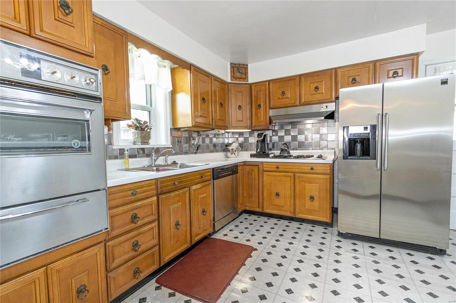 Donald Place First Add - Residential