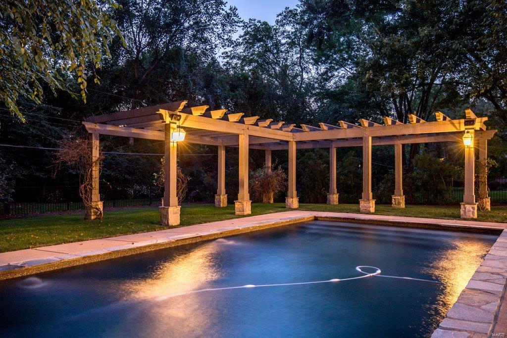 Ridgecreek - Residential