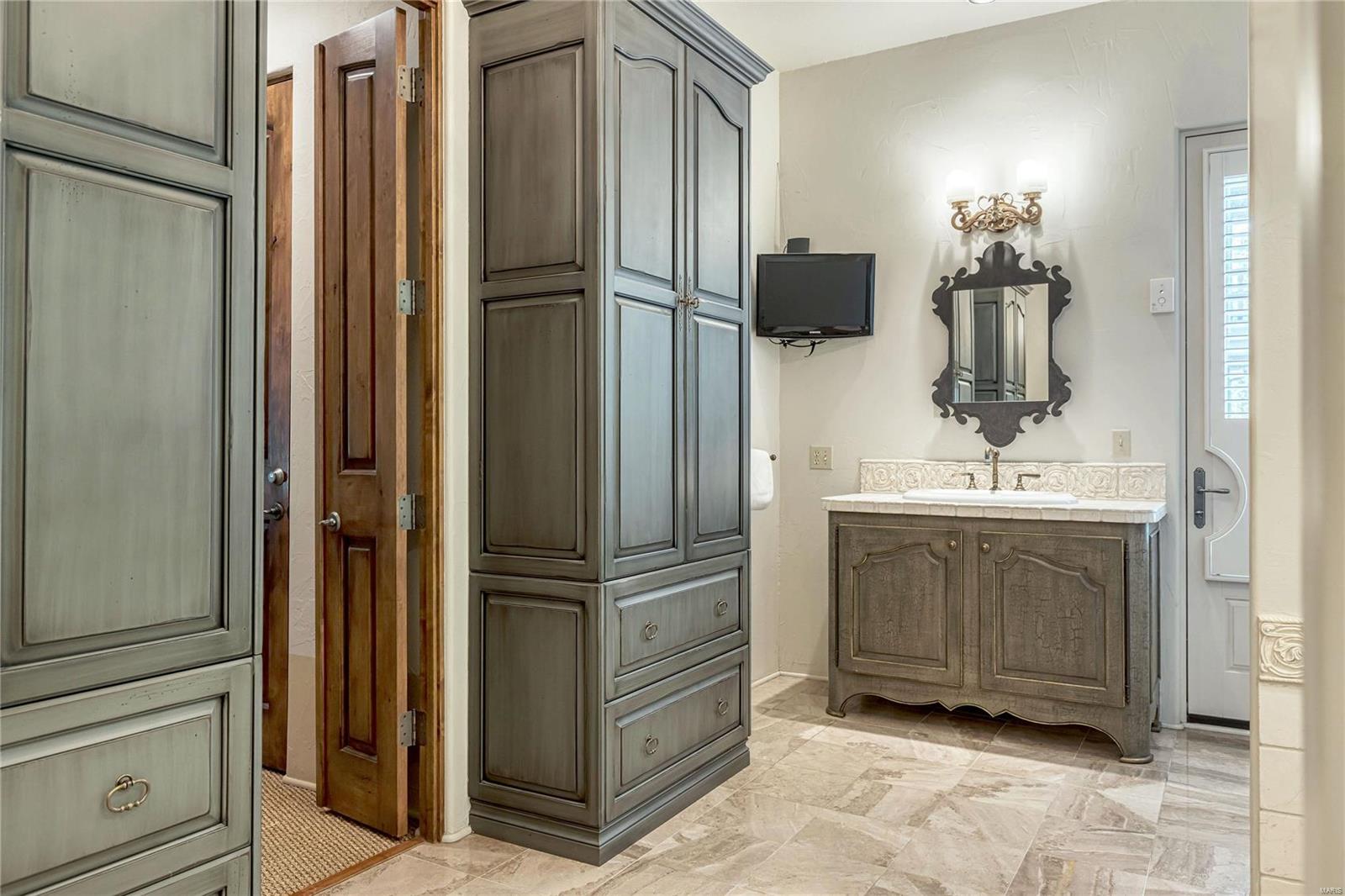 Ridgecreek - Residential