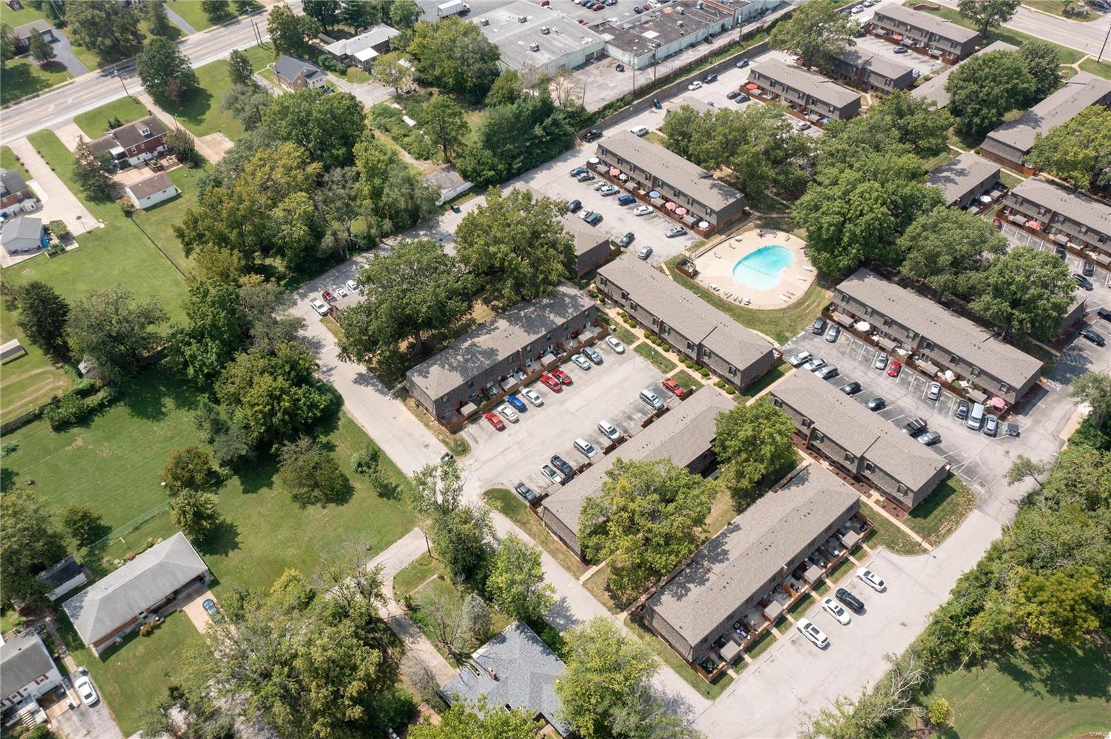 St Louis, Missouri 63125, United States, 2 Bedrooms Bedrooms, ,2 BathroomsBathrooms,Residential,Pending,35384