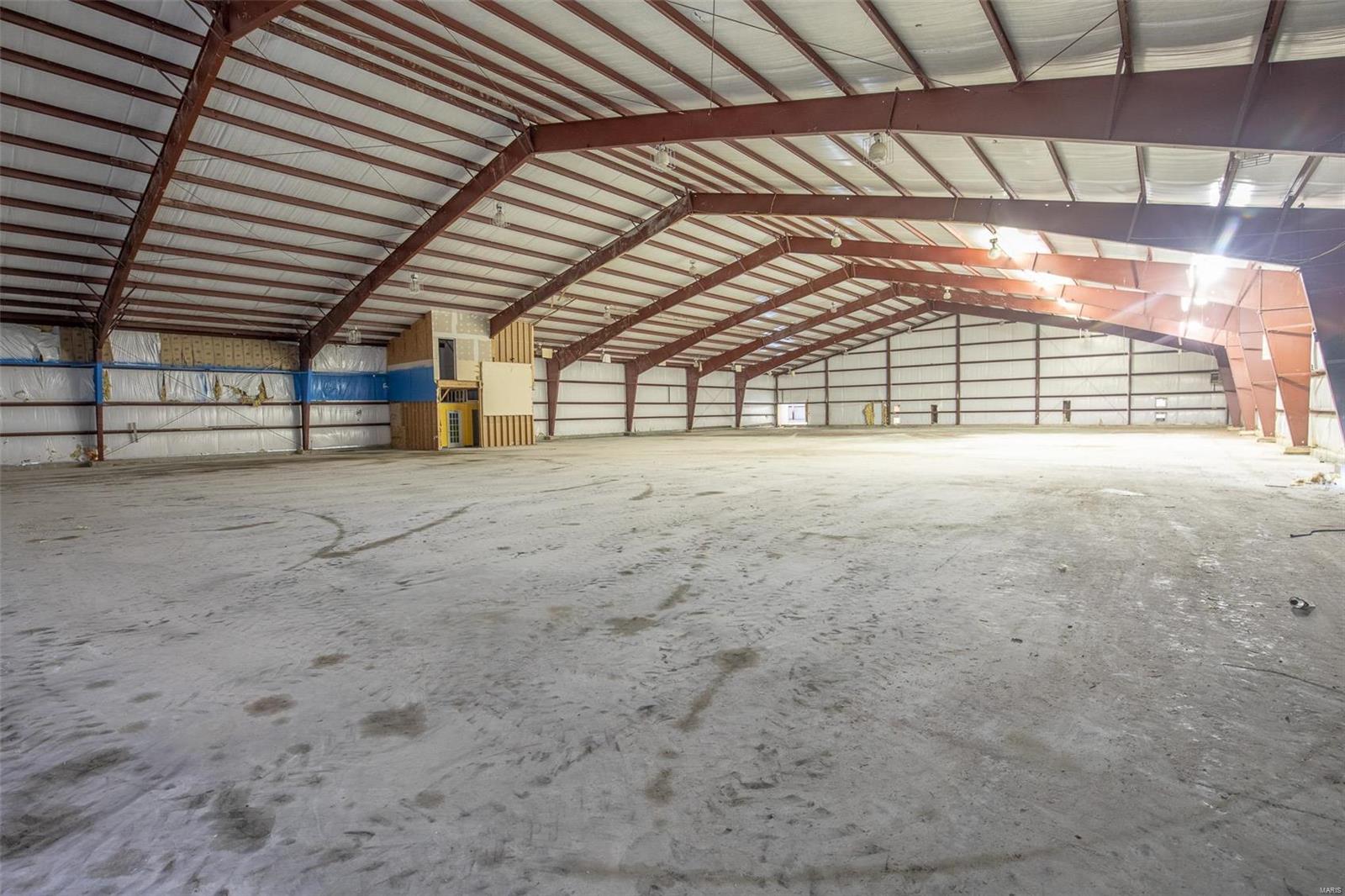 Unknown - Commercial Sale