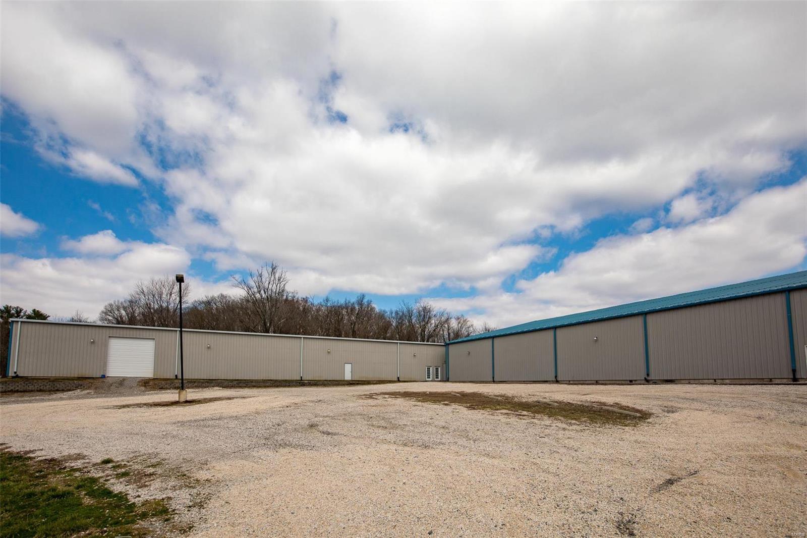 Unknown - Commercial Sale