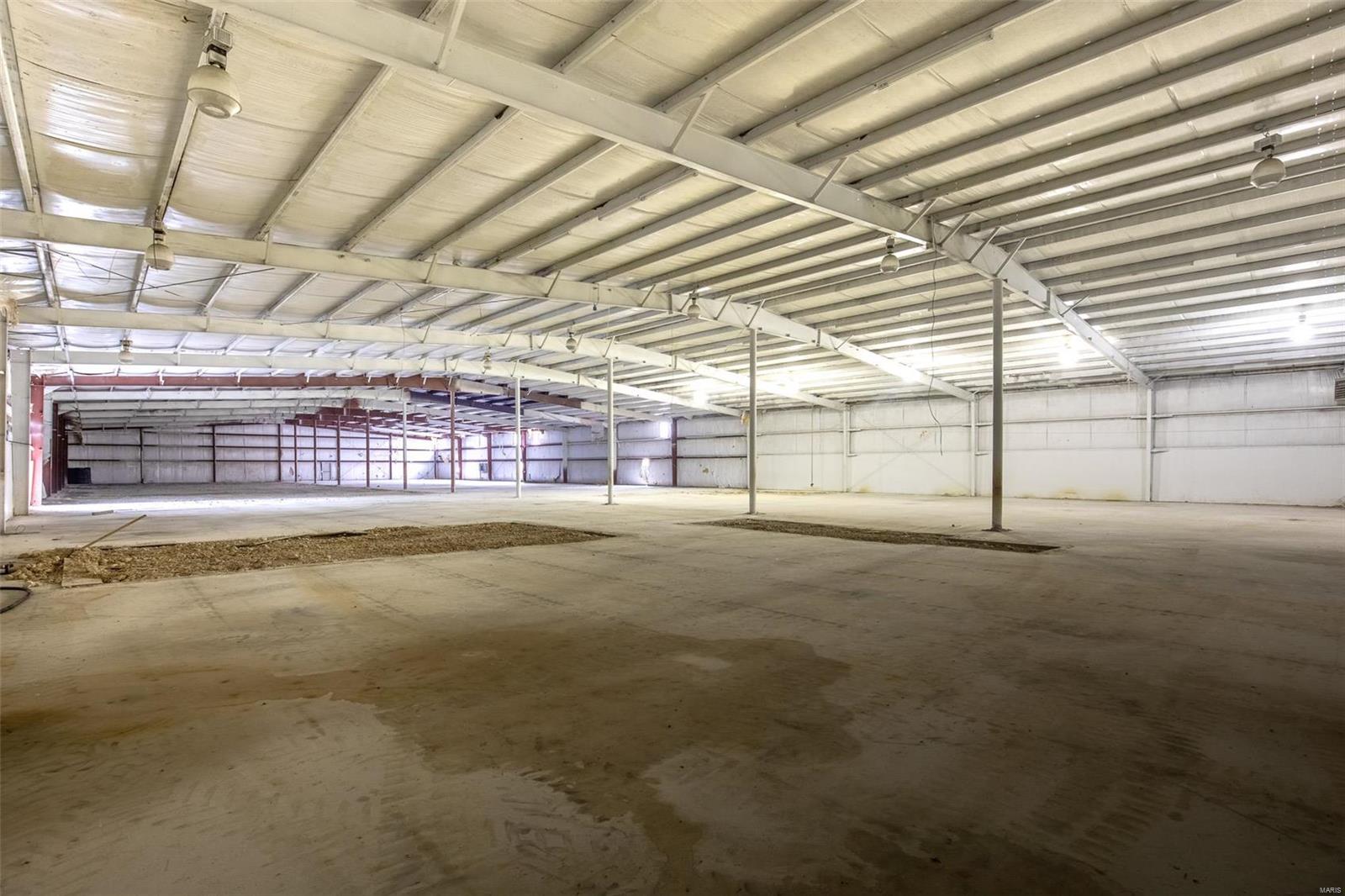 Unknown - Commercial Sale