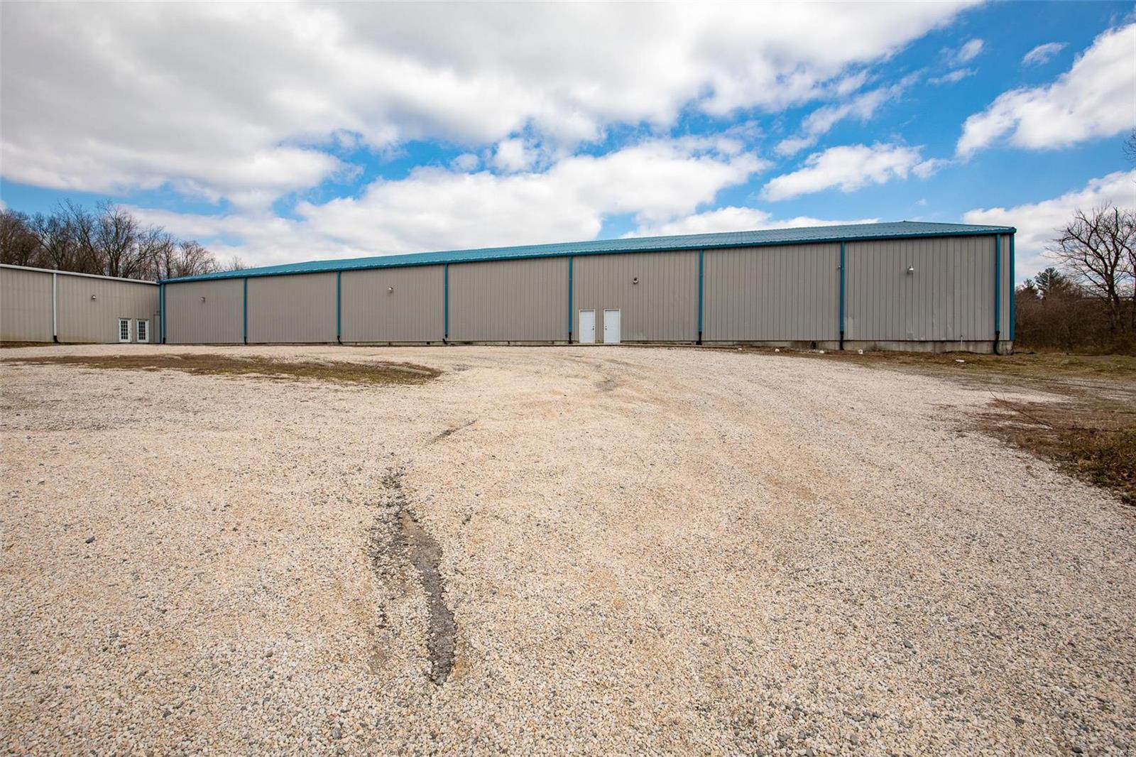 Unknown - Commercial Sale